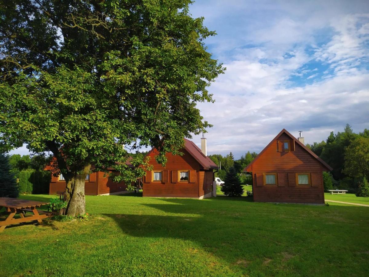 Osrodek Wczasowy "Wczasy Pod Grusza" Hotel Biecz Eksteriør billede